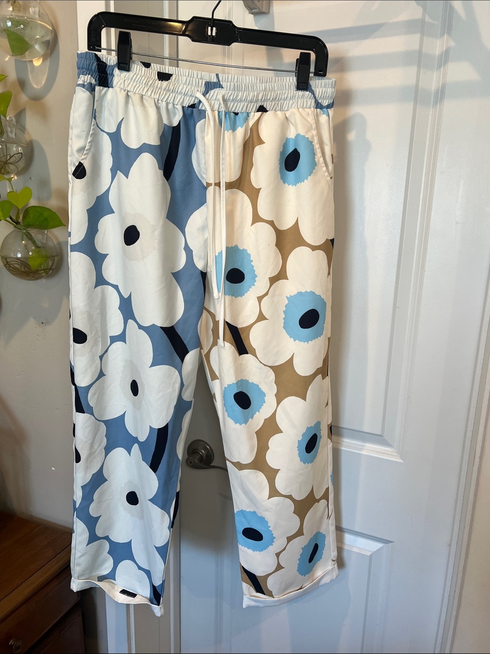 Woman’s Floral Print Pajama Pants - Blue, Tan & White